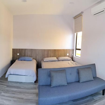 Mersingfirstfloor丰盛港二楼民宿 エクステリア 写真